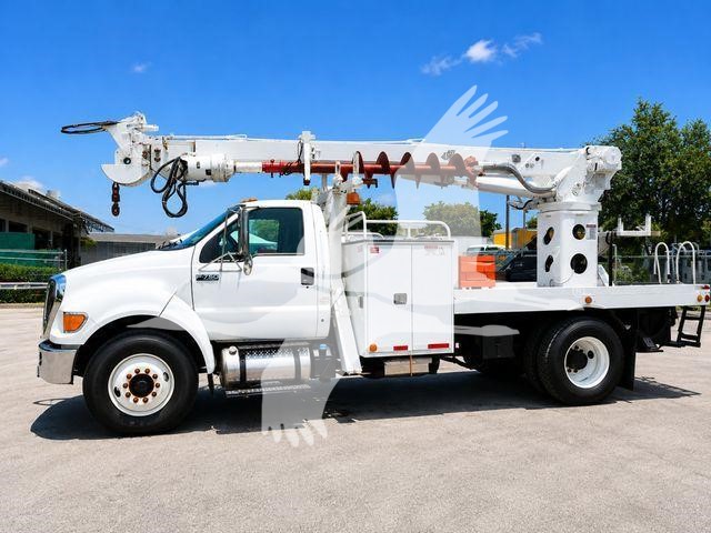 2015 Terex Commander