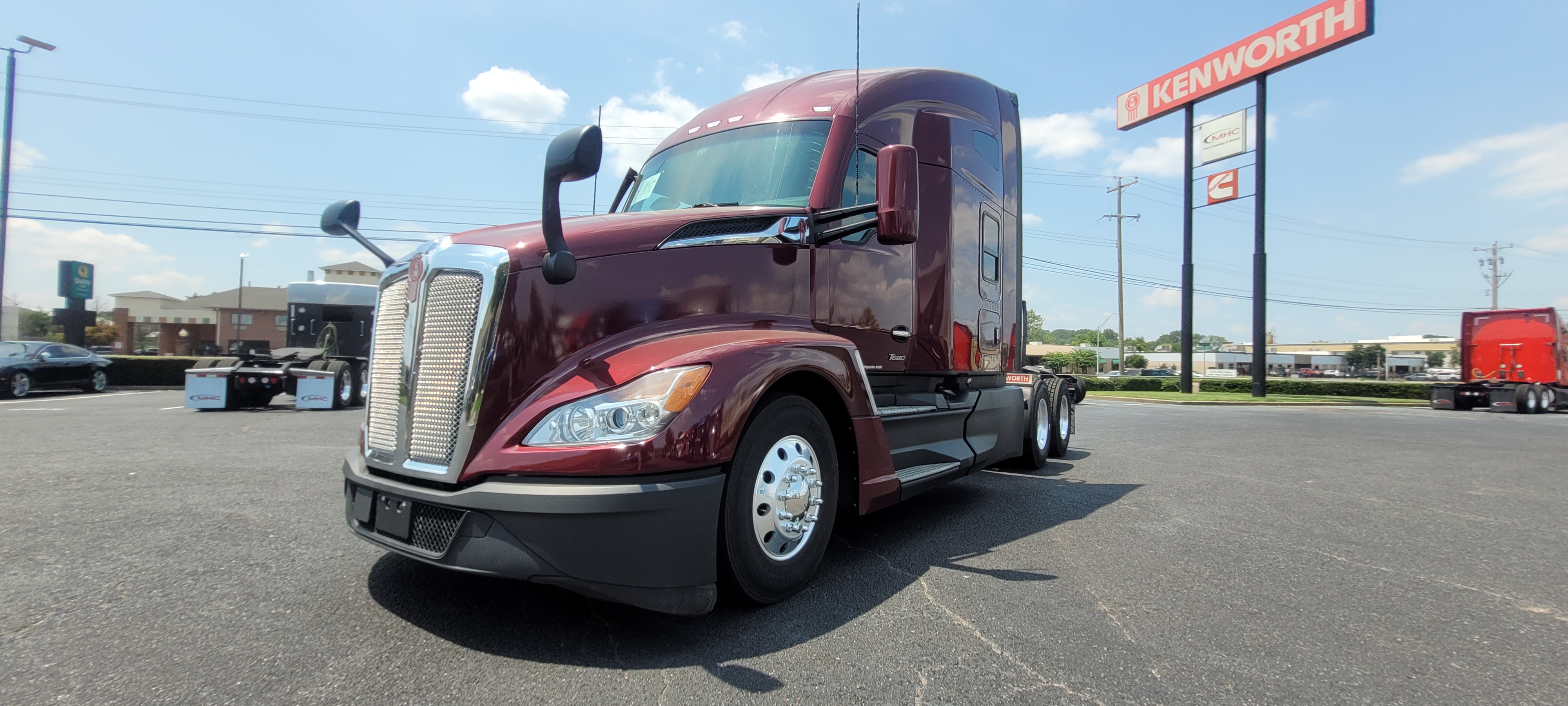 2023 Kenworth T680