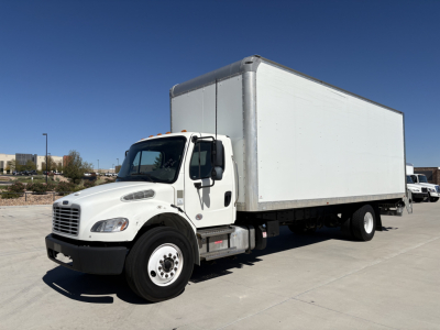 2022 Freightliner M2-106 box truck in front view with cargo box. Visible text includes VIN 3ALACWFC0NDNB0816 and stock number 0632724 on the listing page.