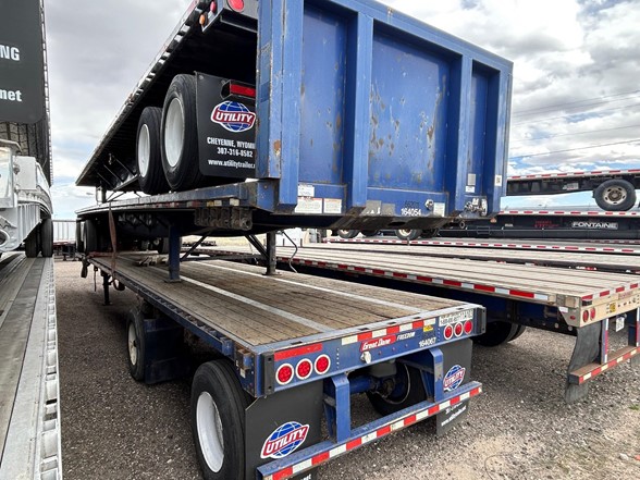 2016 Great Dane Steel Spread Air Flatbed