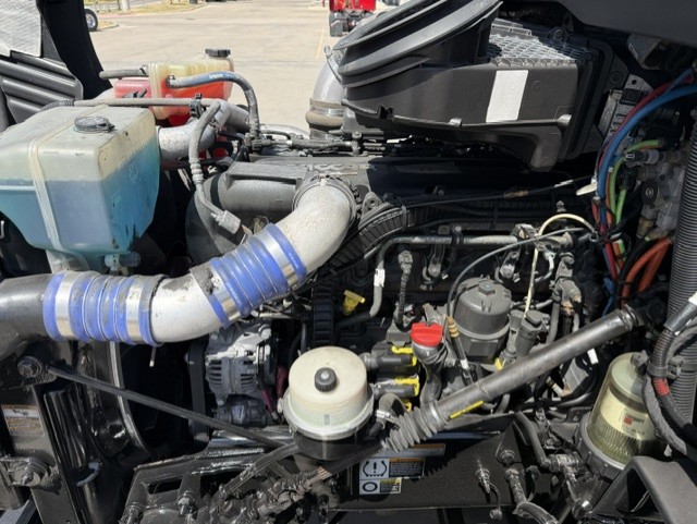 2022 Peterbilt 579