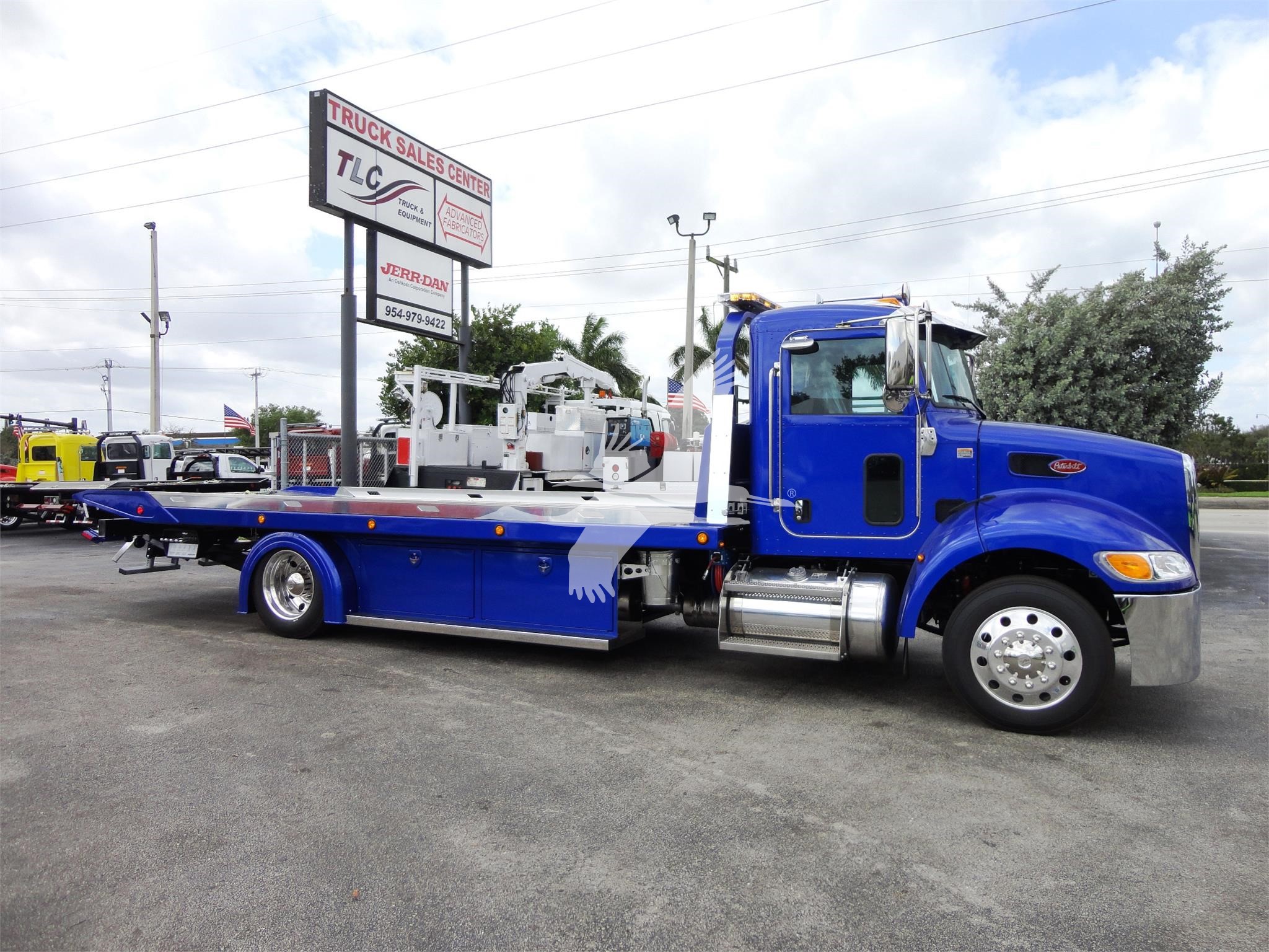 2022 Peterbilt 337