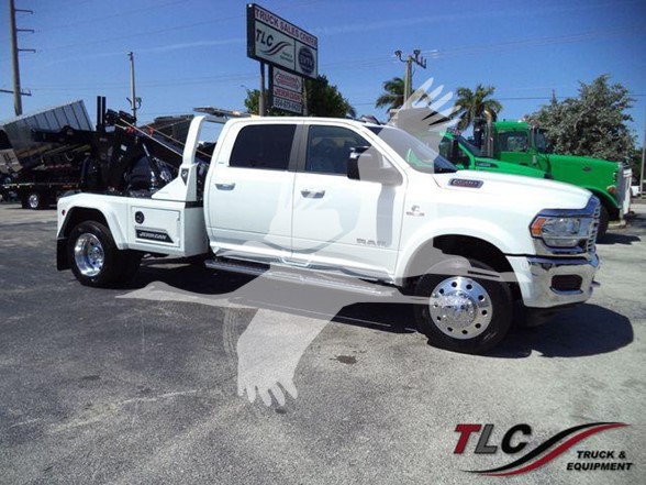 2024 Ram Laramie