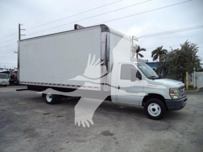 2011 Ford E450 box truck side view showing cargo box and cab with VIN 1FDXE4FS7BDB17033 and stock number T17033