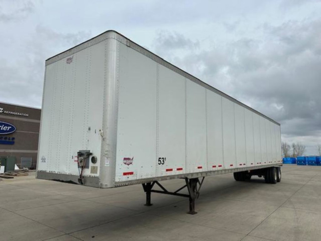 Trailer: 2016 Wabash van trailer with front-left view showing hitch and landing gear, VIN 1JJV532DXGL908626, stock U90896.