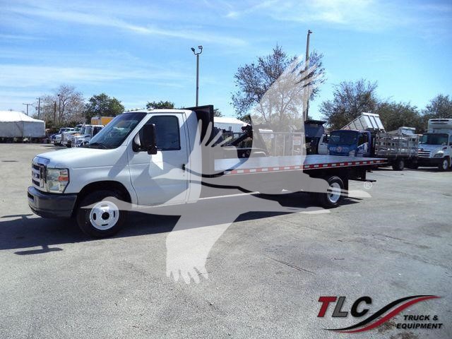 2011 Ford E450