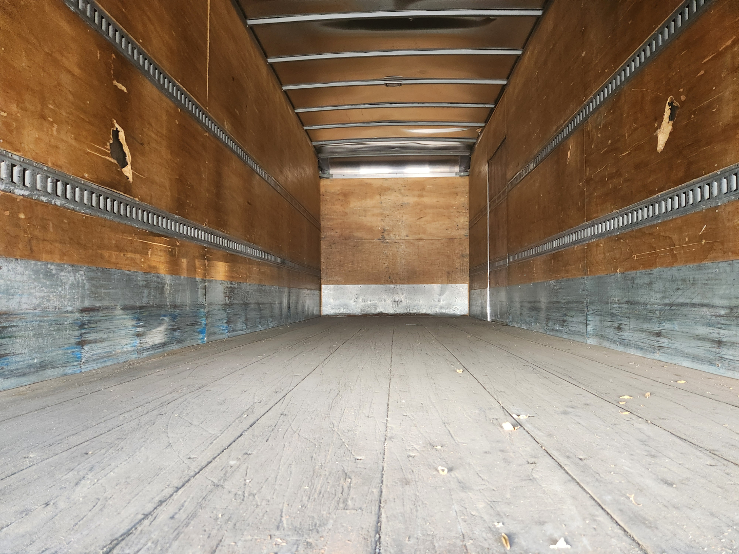 26' Morgan dry van body