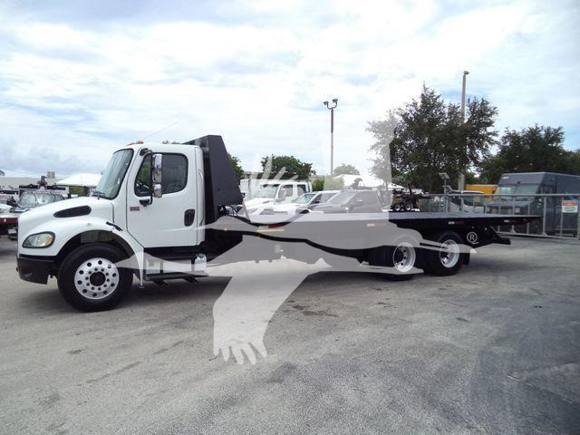 2006 Freightliner M2 106