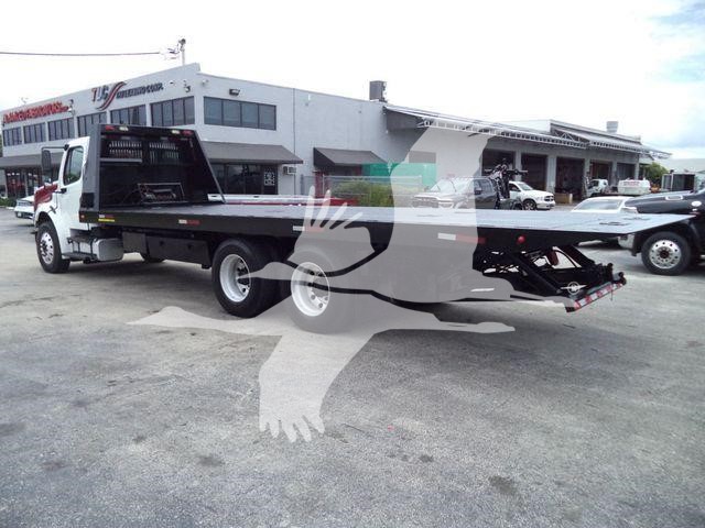 2006 Freightliner M2 106