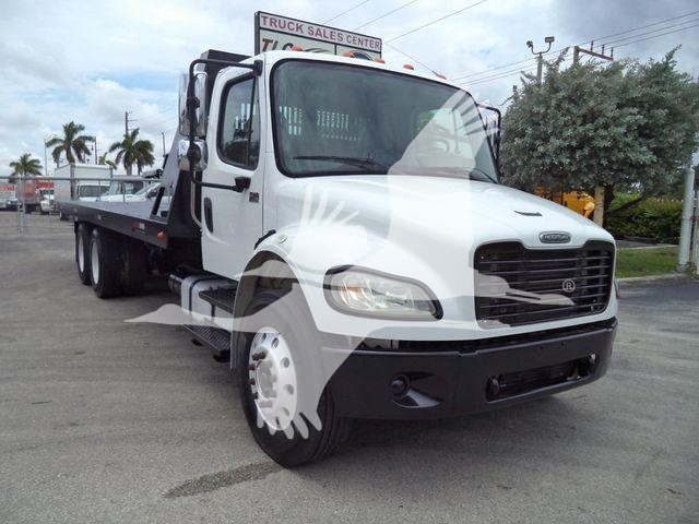 2006 Freightliner M2 106