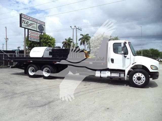 2006 Freightliner M2 106