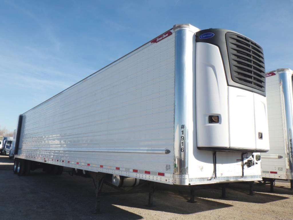 Great Dane Everest SS reefer trailer with a white refrigeration unit at the front, long aluminum side panels, and support legs, stock number 560372 visible.