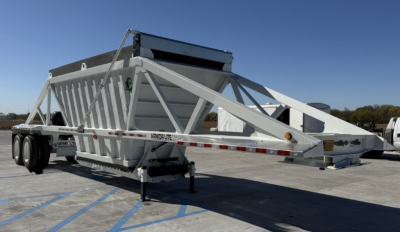 Armor Lite SBD40 Spring skeleton trailer showing diagonal truss frame and dual-axle wheels.