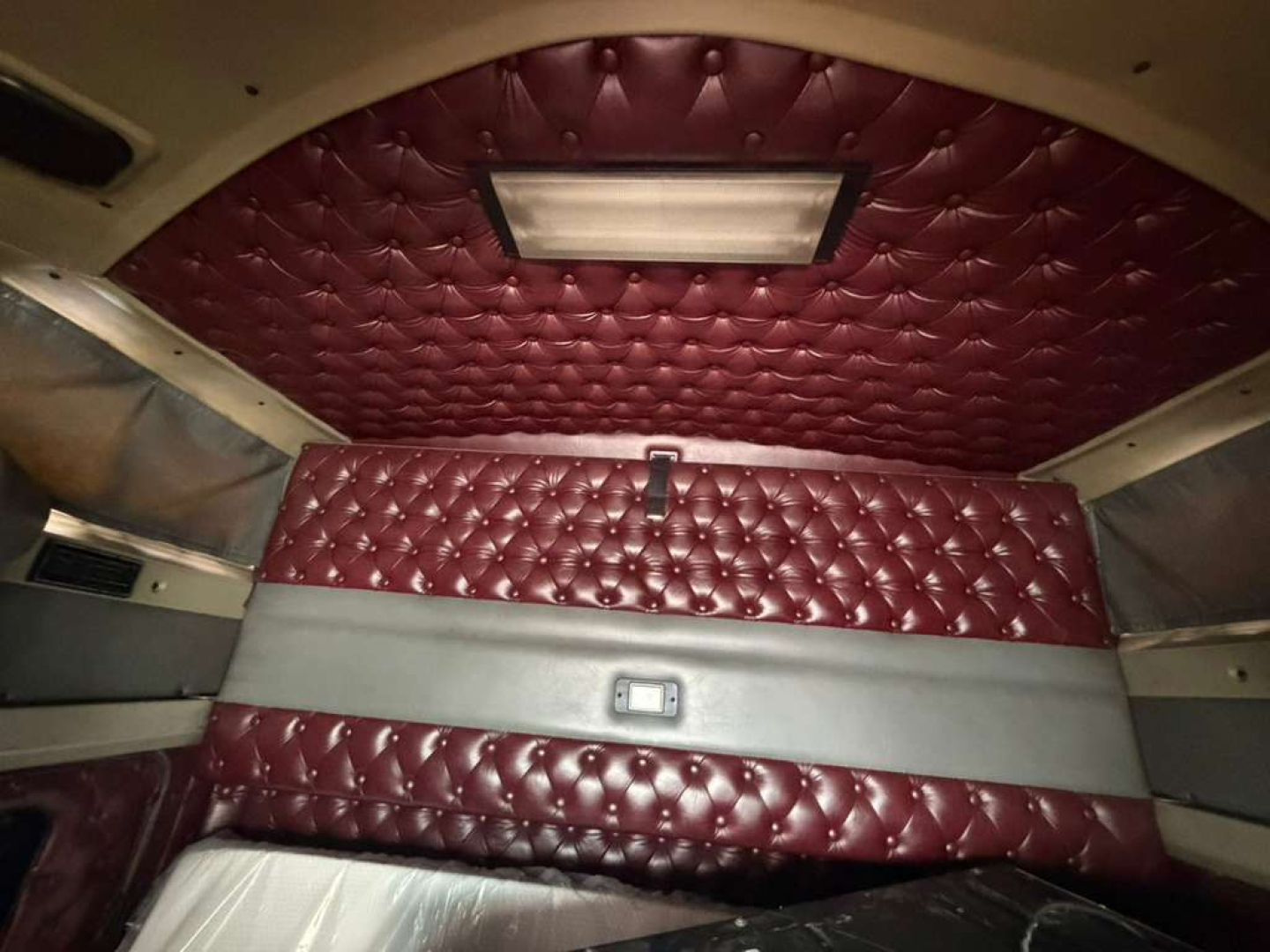Super clean leather interio