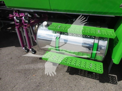 Tracer image of a green heavy-duty truck side fuel tank with chrome cylindrical tank and bright green step rails and ladders.