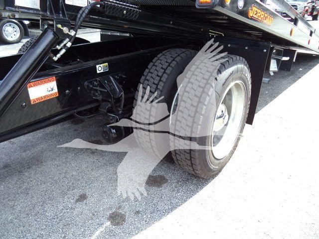 2025 Kenworth T280