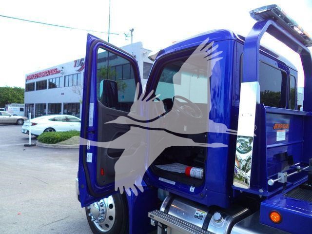 2025 Peterbilt 536