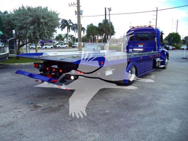 2025 Peterbilt 536