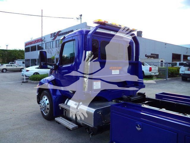 2025 Peterbilt 536