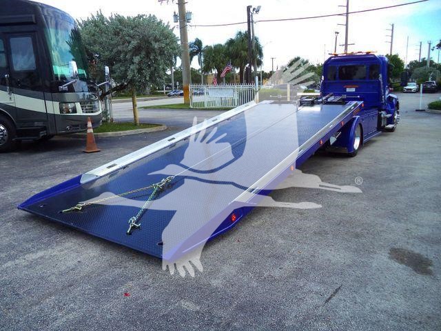 2025 Peterbilt 536