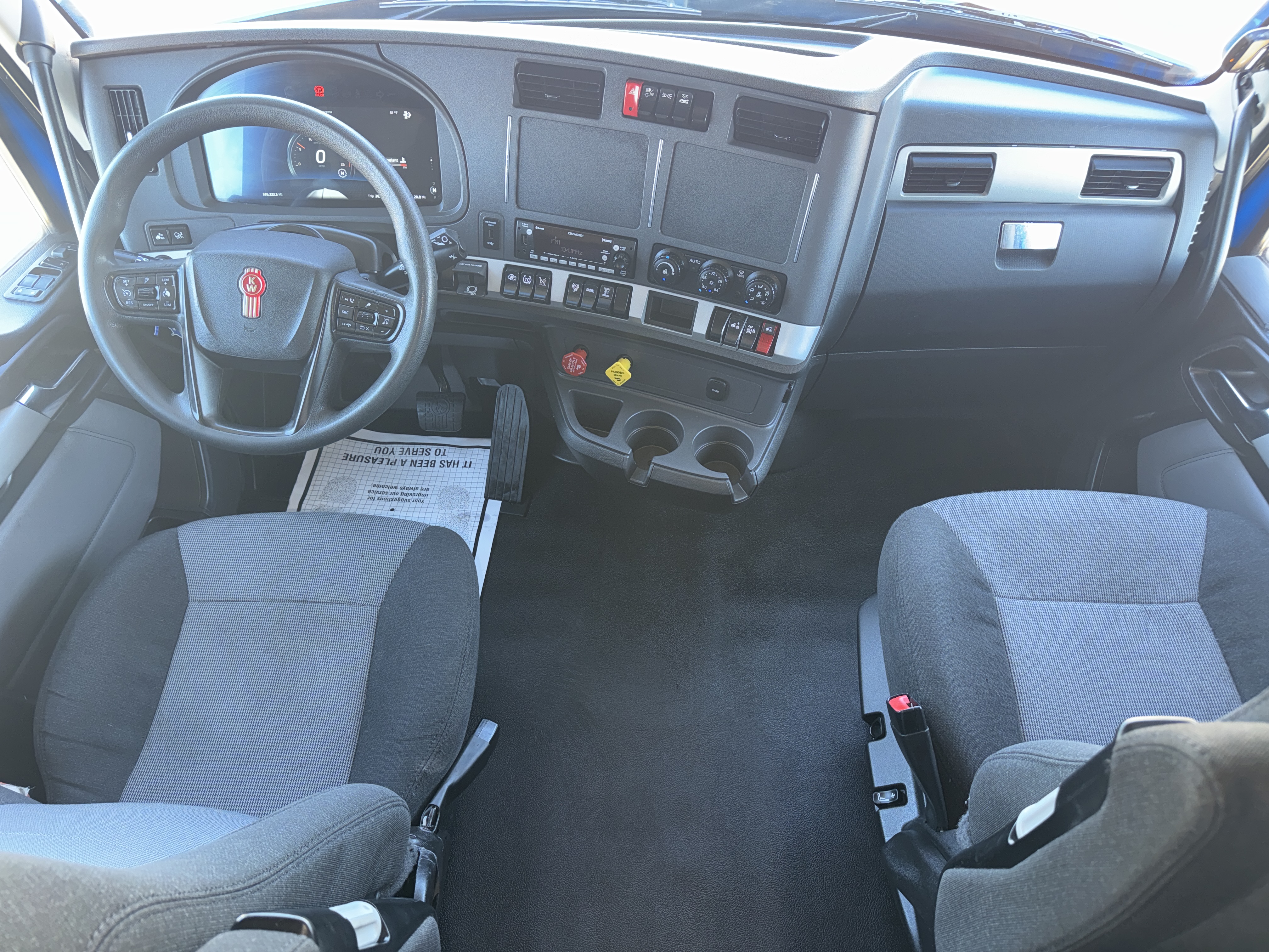 2023 Kenworth T680