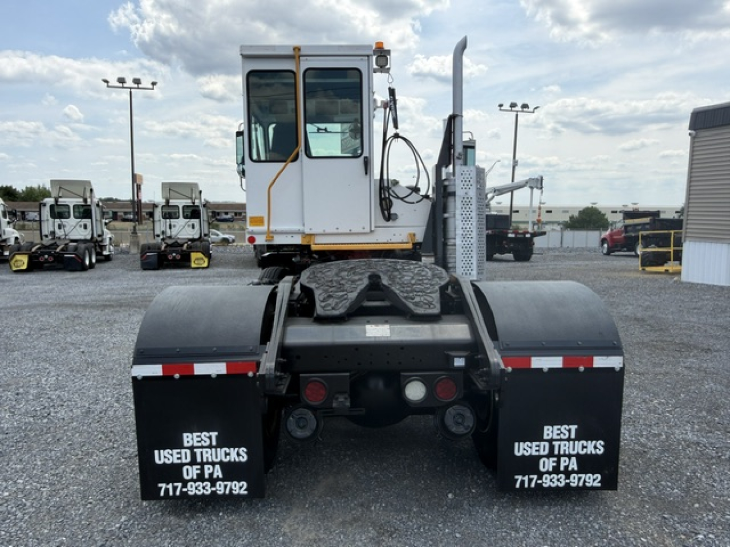 Front view of a 2018 Capacity Sabre DOT yard truck with dual rear fenders, cab door, and platform. Visible text on rear fenders reads 'BEST USED TRUCKS OF PA 717-933-9792'