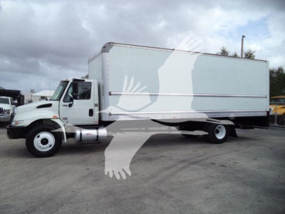 Box truck 2019 International Durastar 4300 side view showing large cargo box and white cab.