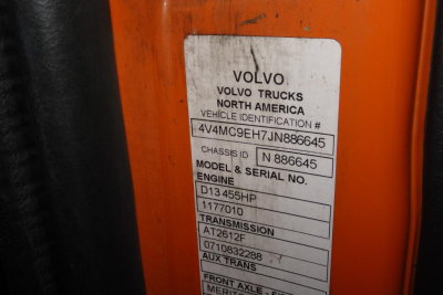 Volvo truck door label showing vehicle identification number and engine/transmission details. VIN 4V4MC9EH7JN886645, chassis ID N886645, engine D13455HP 1177010, transmission AT2612F, front axle etc.
