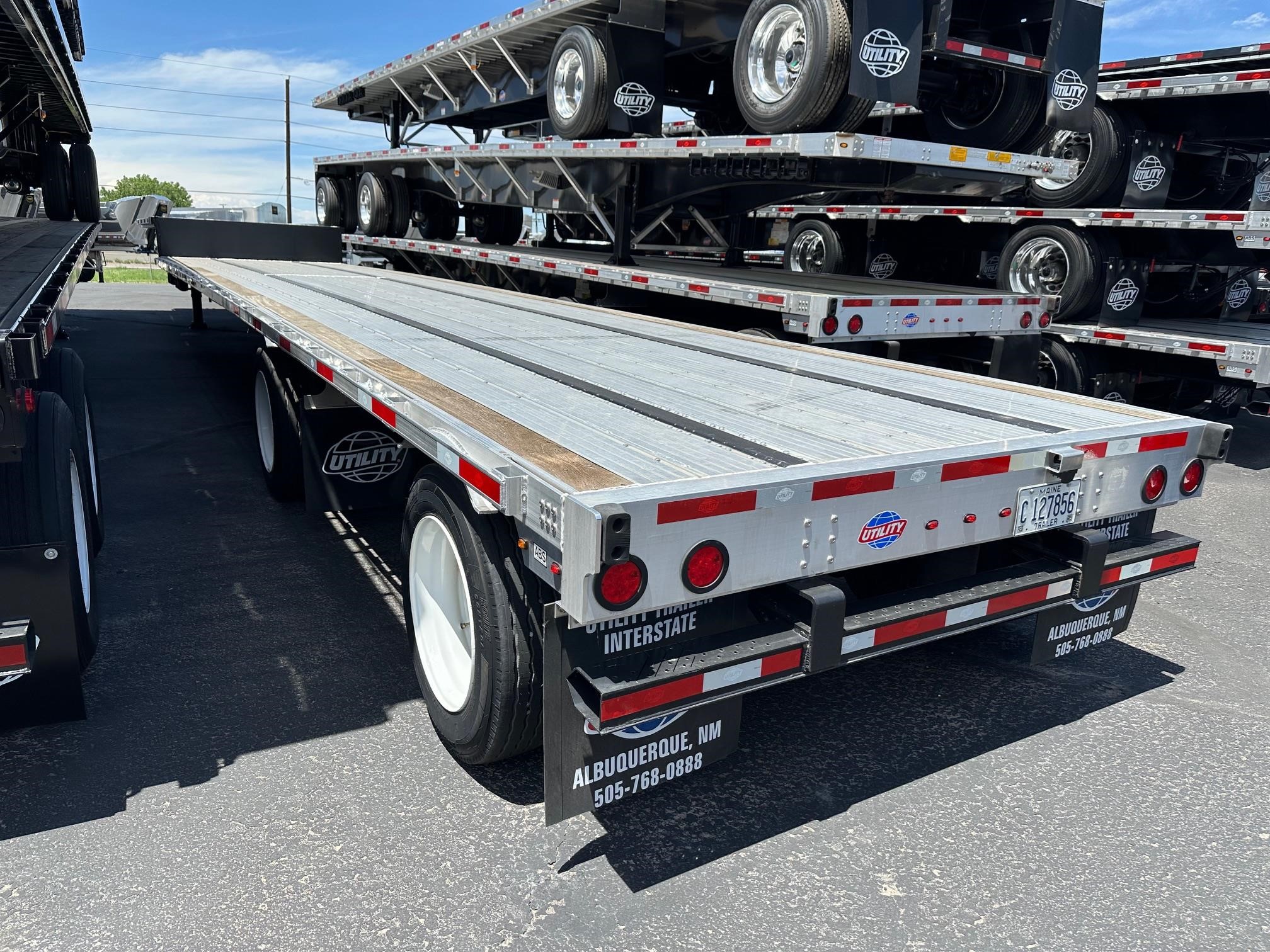 2023 Utility 4000AE Combo Drop Deck
