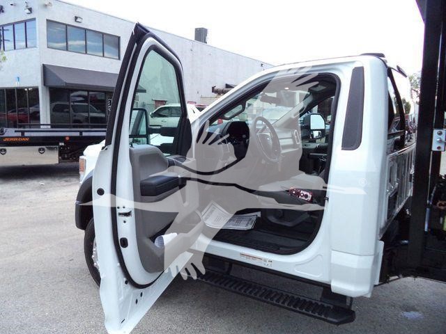 2022 Ford F550