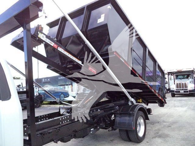 2022 Ford F550