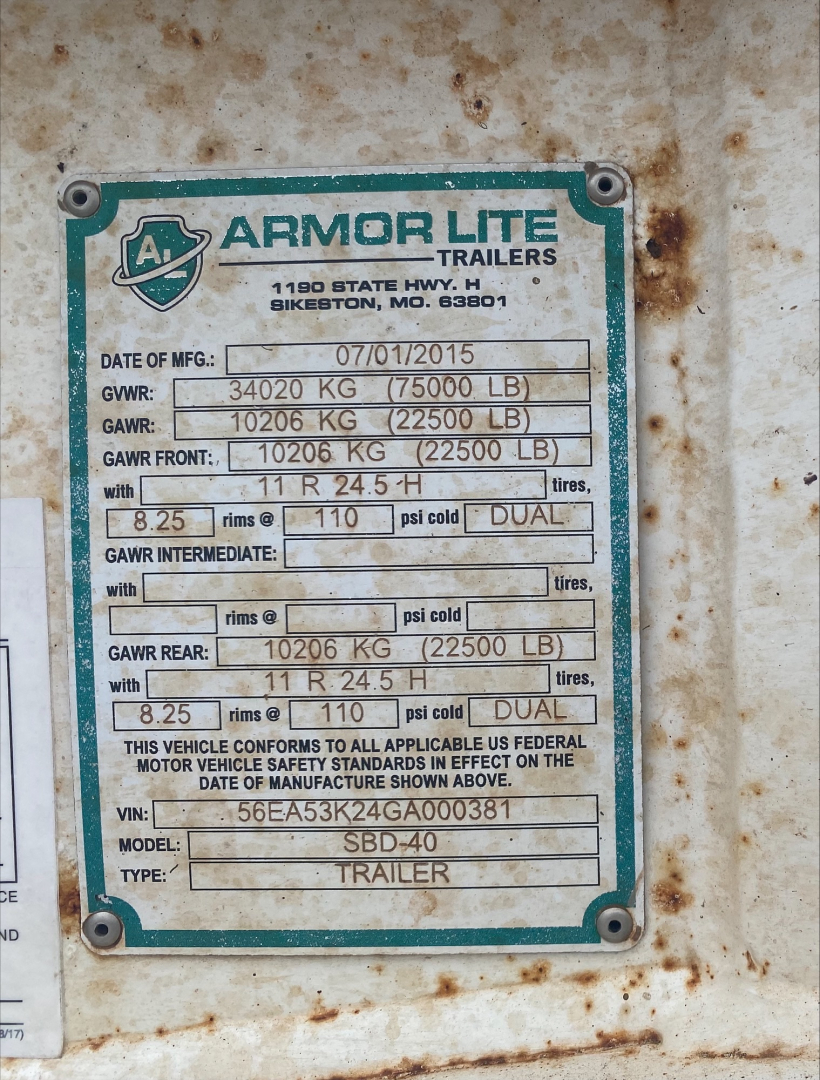 Armor Lite Trailers plate with GVWR 75000 lb, GAWR values, VIN 56EA53K24GA000381, model SBD-40, trailer details and tire info.