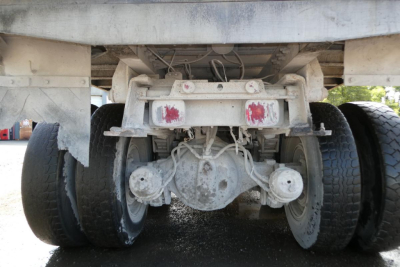 Peterbilt 357 underside rear view showing Dual rear axles and differential housing