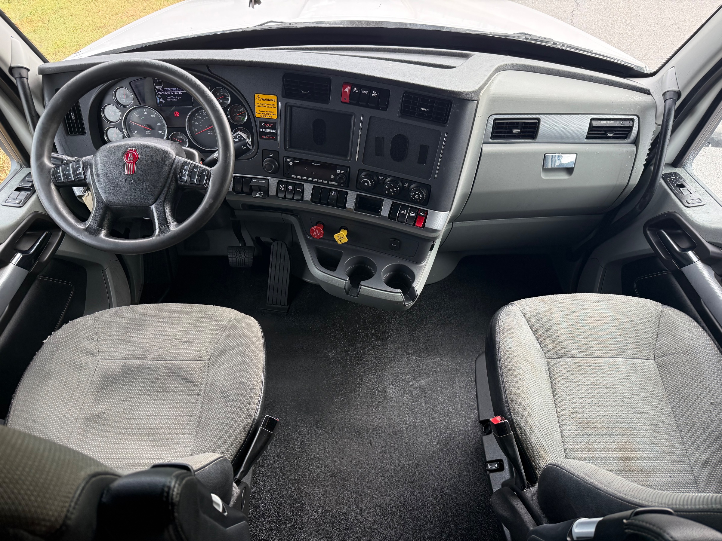 2022 Kenworth T680