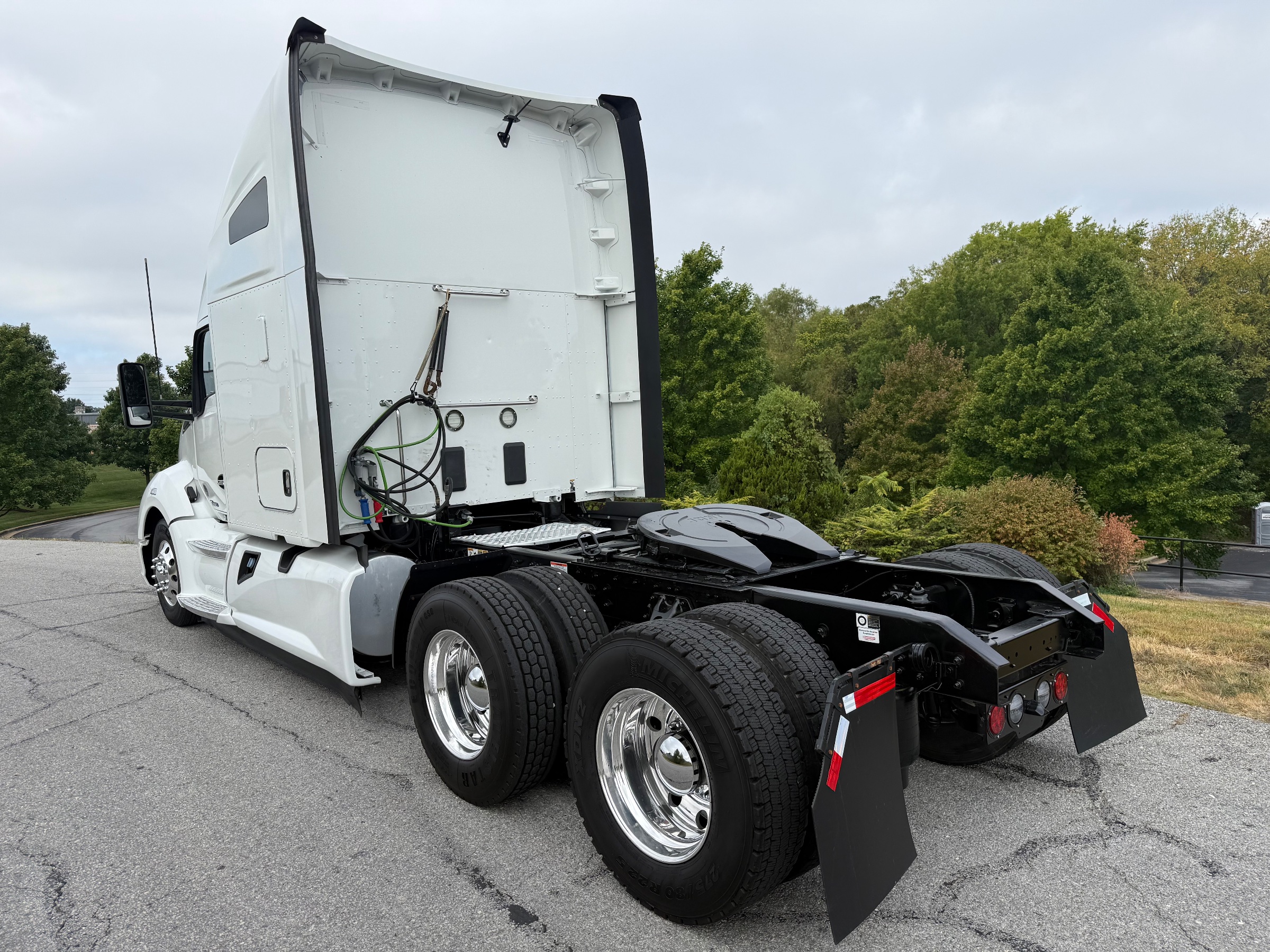 2022 Kenworth T680
