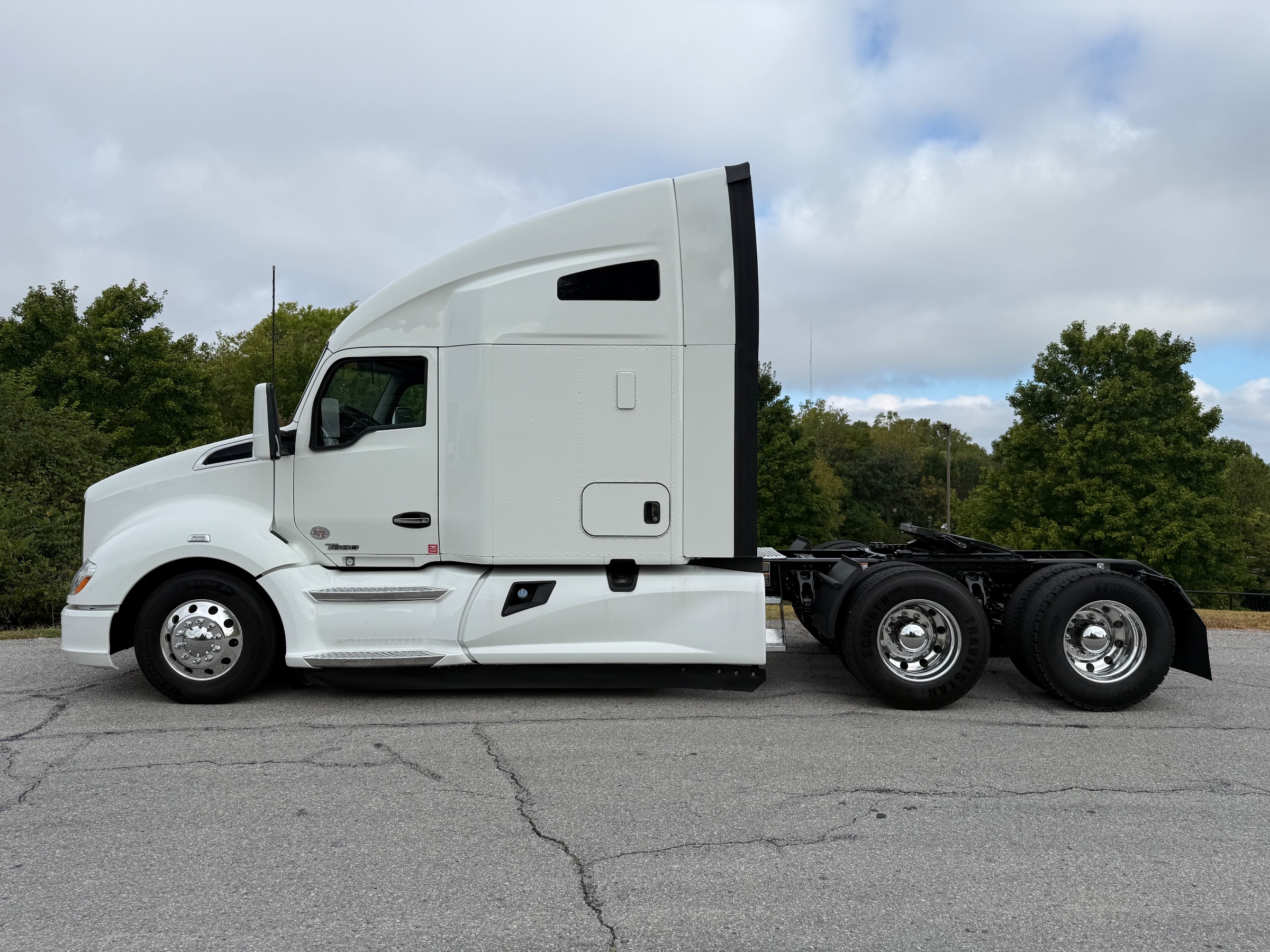 2022 Kenworth T680