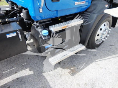 Truck side view showing blue Mack MD6 cab and silver metal running board with checker plate and dual rear wheel.