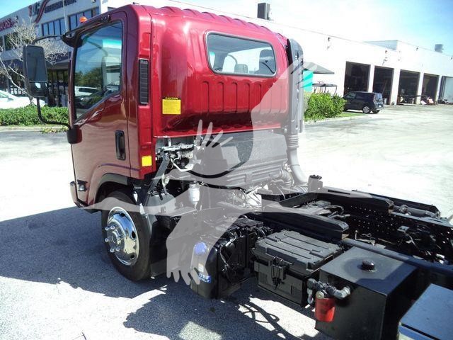 2017 Isuzu Npr Xd