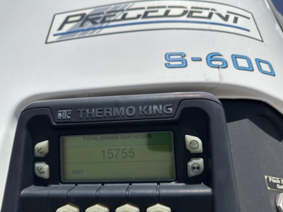 Thermo King S-6000 unit on front of Utility trailer showing total engine run hours 15755 display