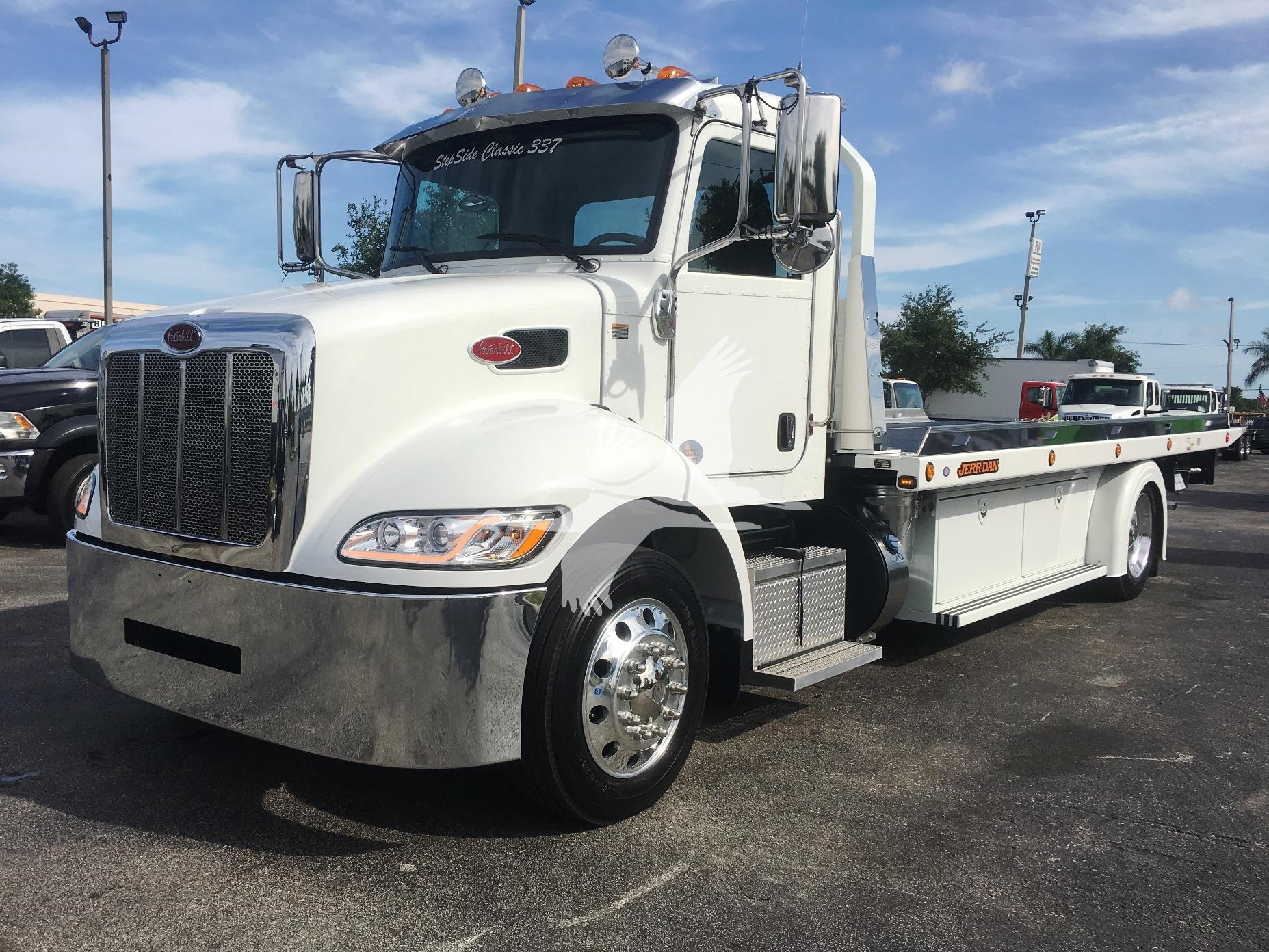 2022 Peterbilt 337