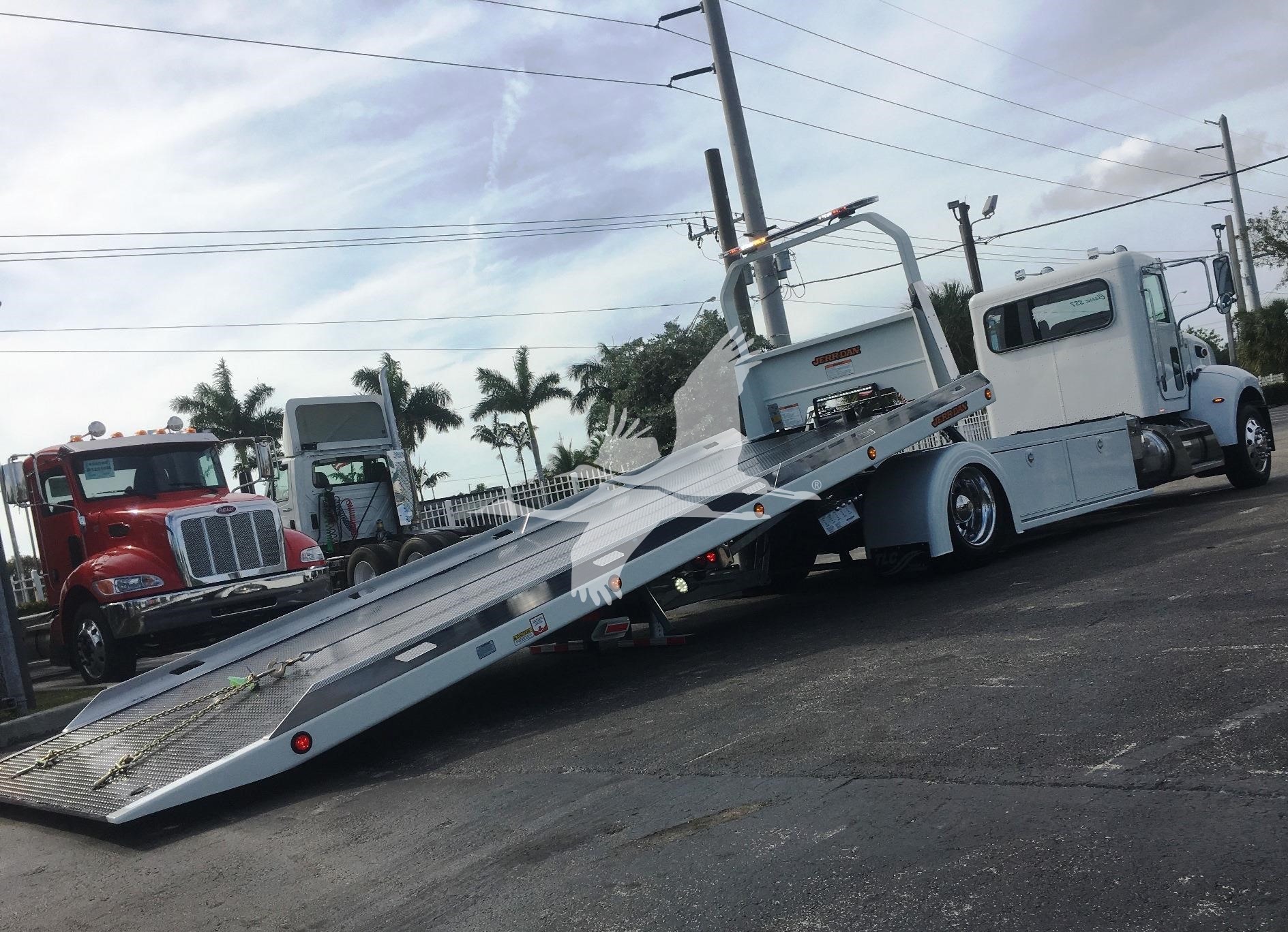2022 Peterbilt 337