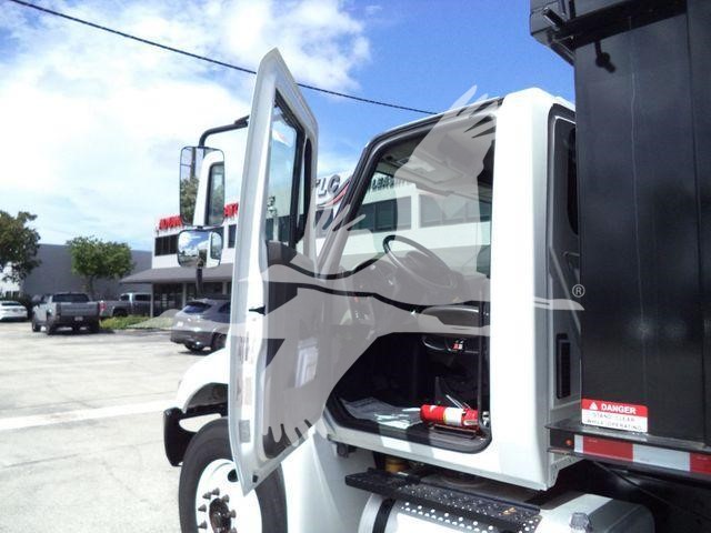 2019 International 4300