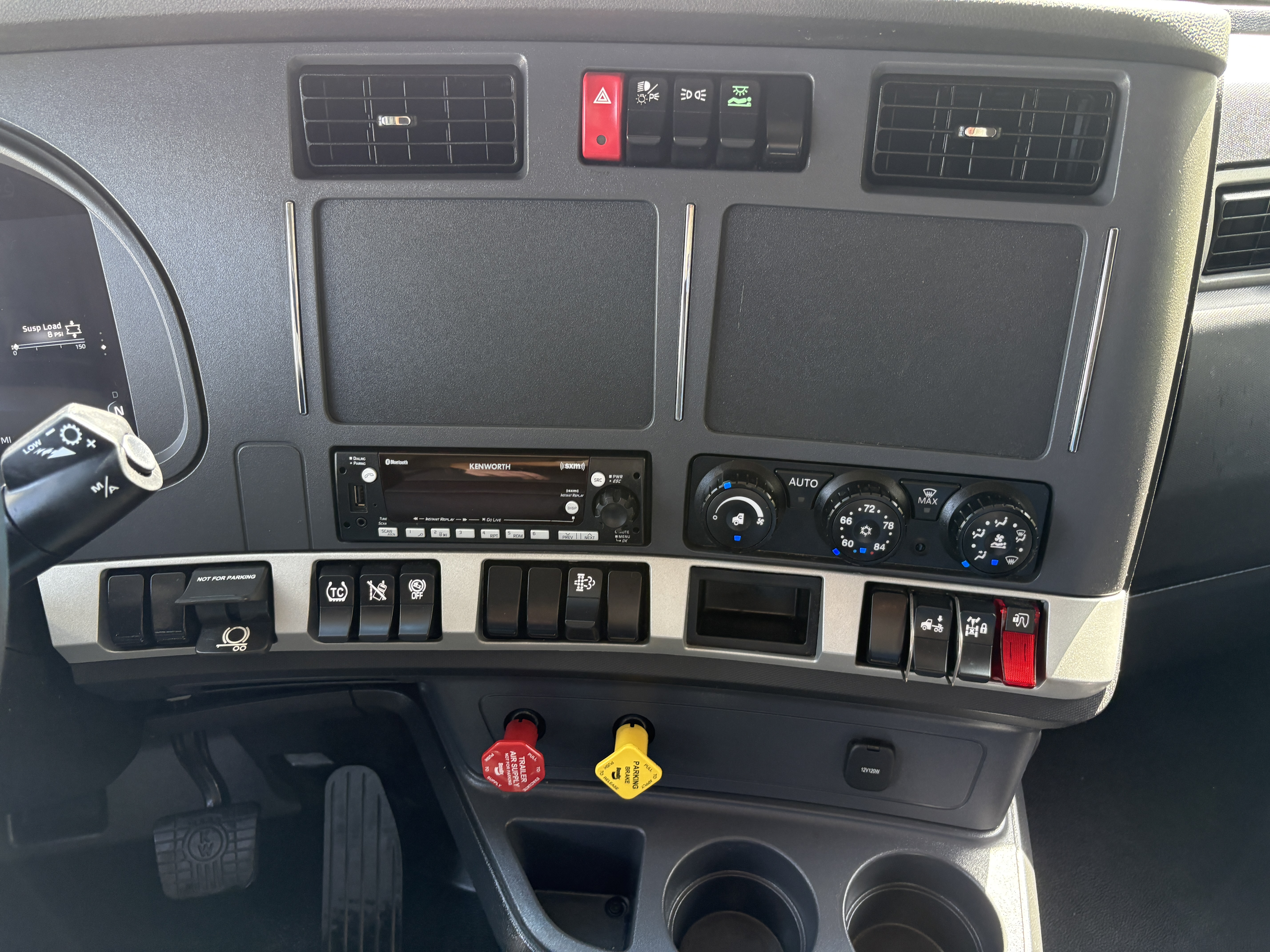 2023 Kenworth T680