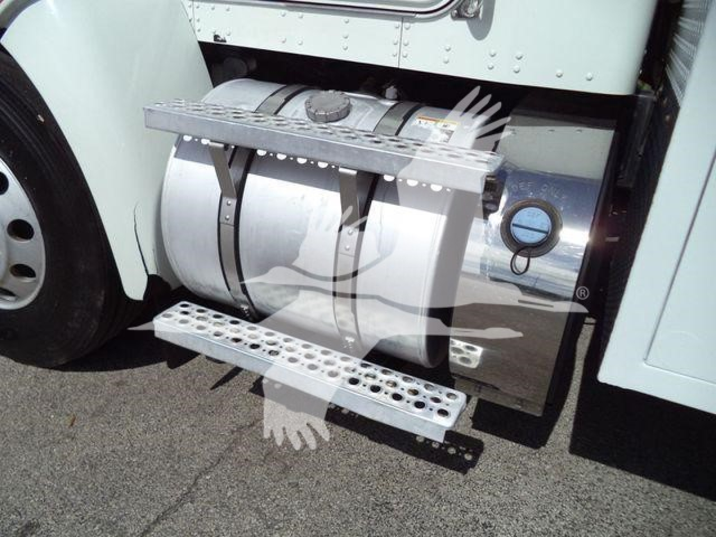 Kenworth T270 fuel tank side view with steps and chrome polished tank, near front wheel