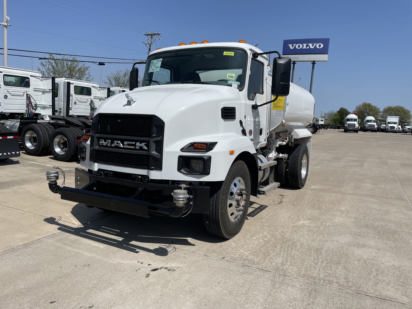 2026 Mack MD7