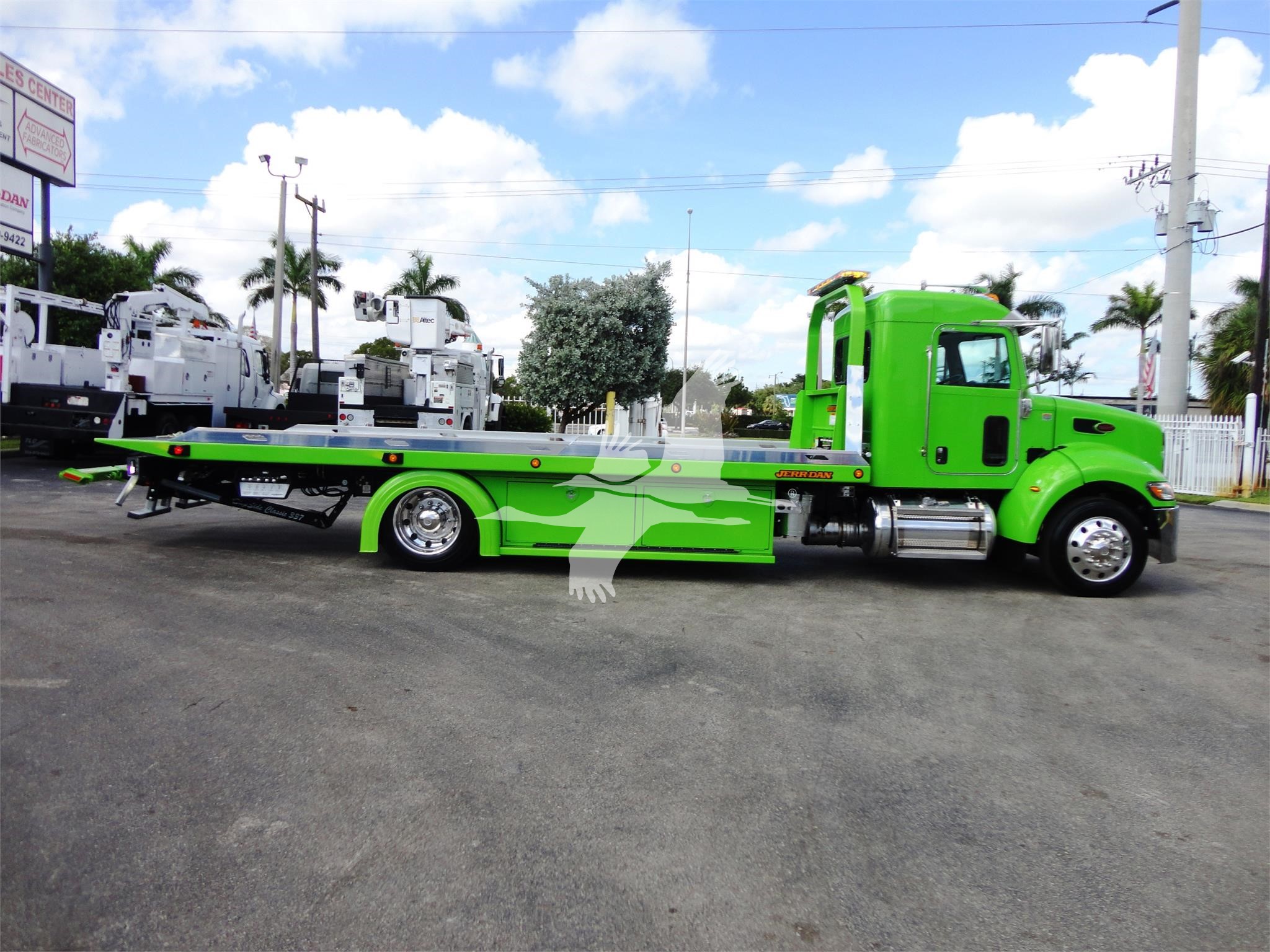 2022 Peterbilt 337