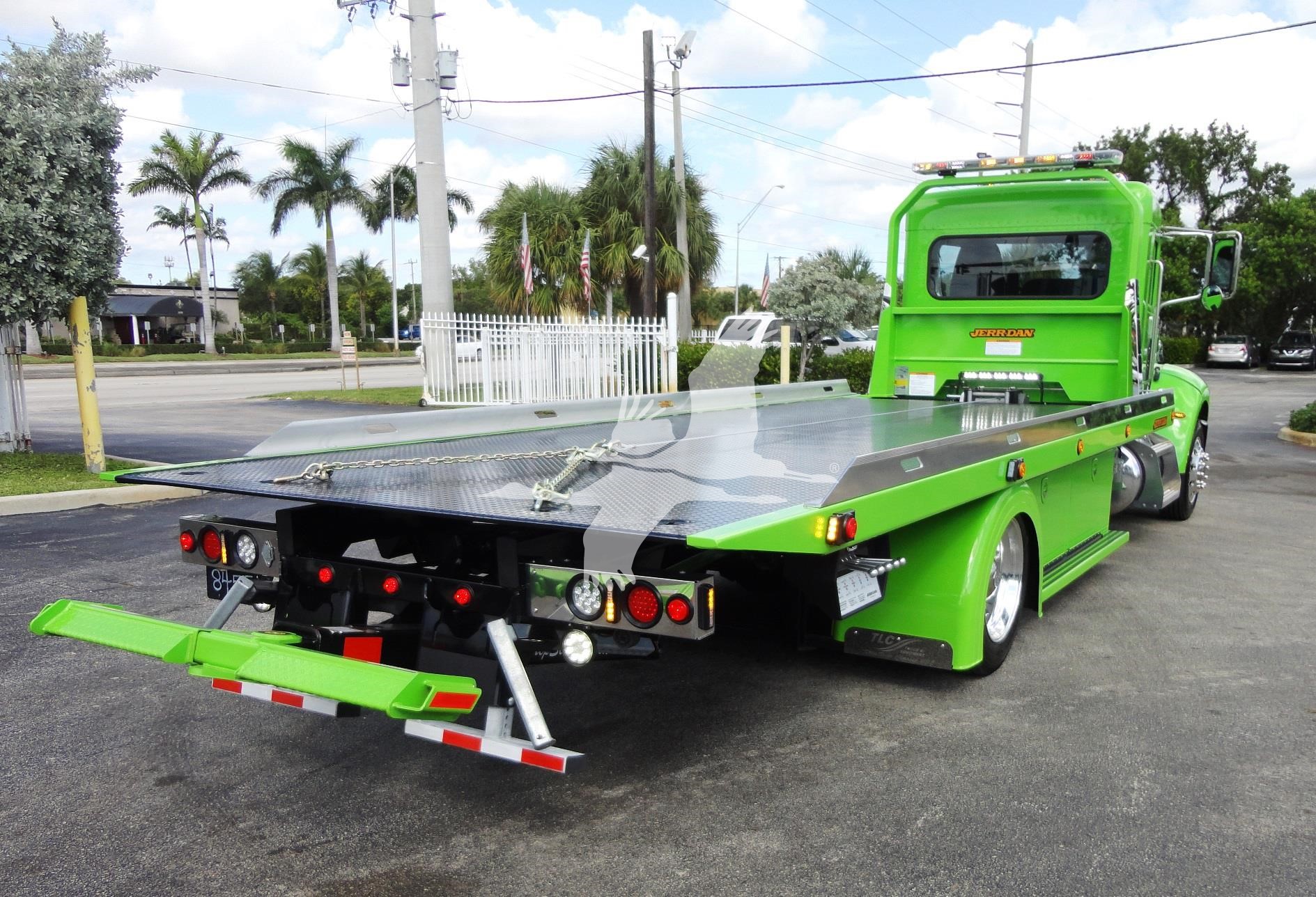 2022 Peterbilt 337