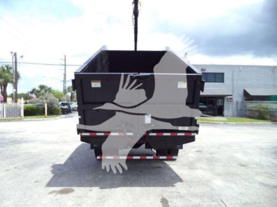 Dump truck bed showing back view with hopper and grapple equipment, International Durastar 2019 model, stock number T83650, VIN 3HAMMMML7KL383650.