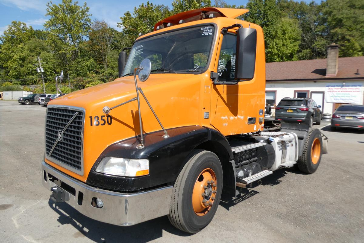 2012 Volvo VNM42T Daycab # 2012 Volvo VNM42T Daycab #