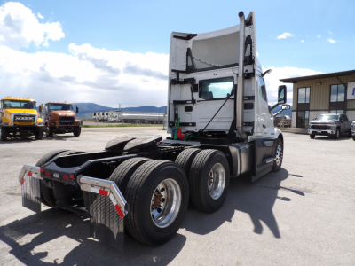 Volvo VNL64T300 tractor rear view showing mid-section and wheels, cab and sleeper area visible.